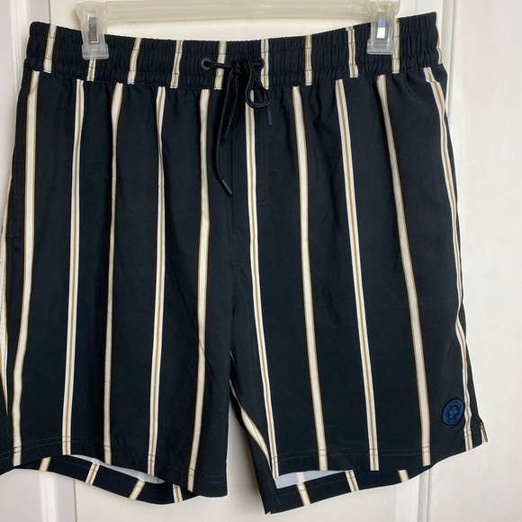 NWT Imperial Motion Tub Seeker Volley Navy Stripe Elastic Waist Shorts - Picture 3 of 10